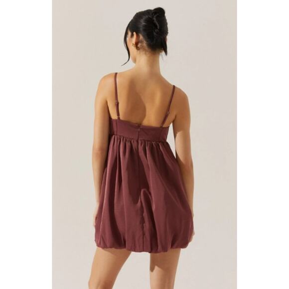 ASTR The Label Bustier Bubble Hem Mini Dress in Merlot L - Picture 2 of 13